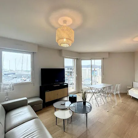 Studio Granville, 1 Piece, 2 Personnes - Fr-1-361-512 Appartement Granville